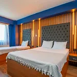 Royal Nest Hotel