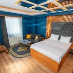 Hotel Royal Nest *