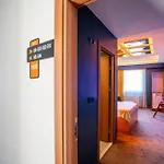 Hotel Royal Nest