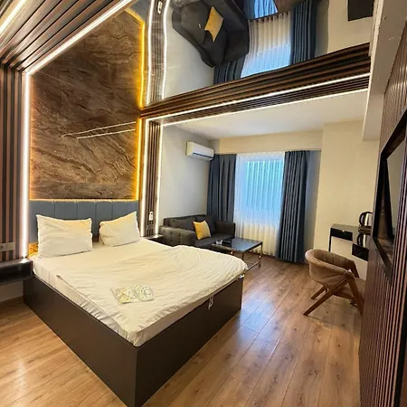 Hotell Royal Nest