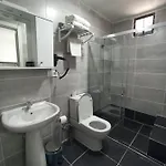 Hotel Royal Nest *