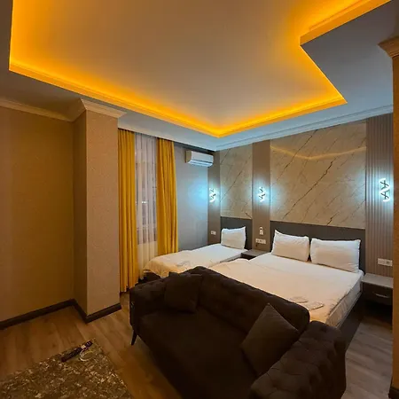 Royal Nest Hotel